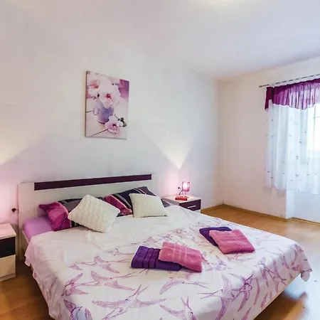 Stunning In With Wifi Apartman *