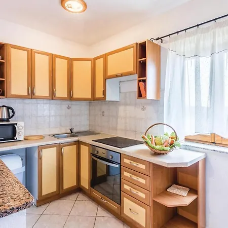 דירה Stunning Apartment In Pula With Wifi